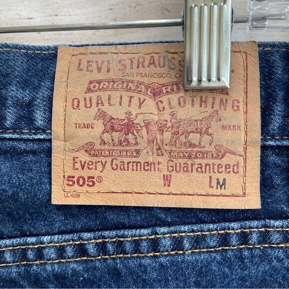 LEVIS 505 RED TAG STRAIGHT LEG JEANS - Picture 7 of 8